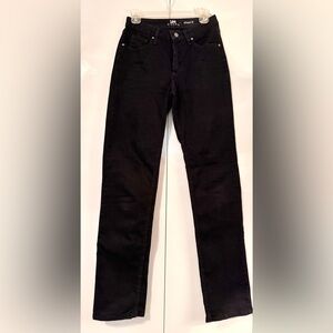 Lee Riders Tall Women’s Black Jeans Irregular length 4 L